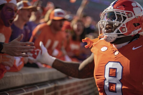 Clemson number 2025 4 jersey